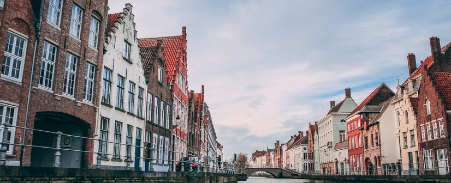 low-angle-shot-brugge-bruges-belgium_181624-43877