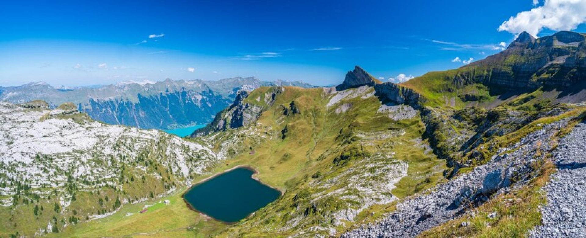 sagistalsee-near-faulhorn_155769-3400