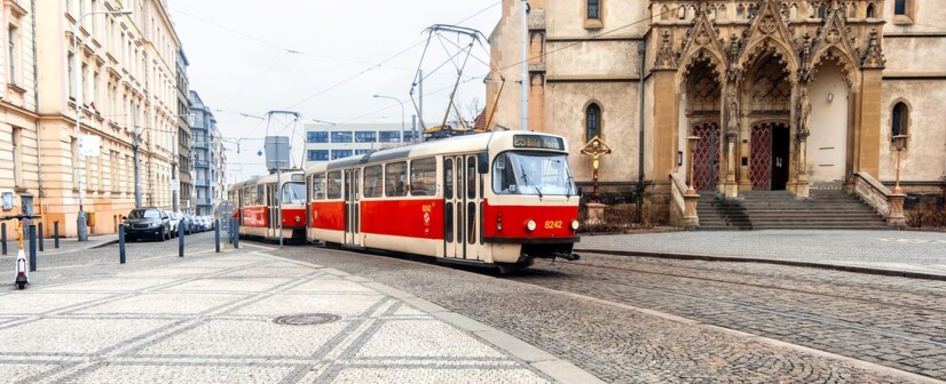 street-view-prague-czech-republic_1268-21579